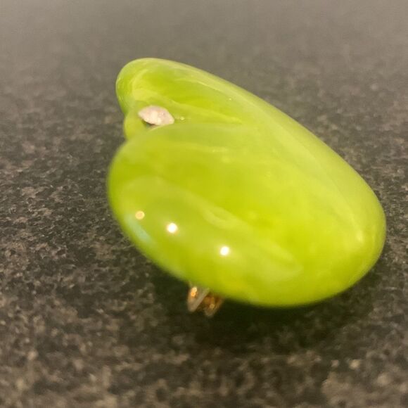 Vintage 1960s Green Puffy Heart Brooch Pin - Retro Charm - Picture 6 of 8